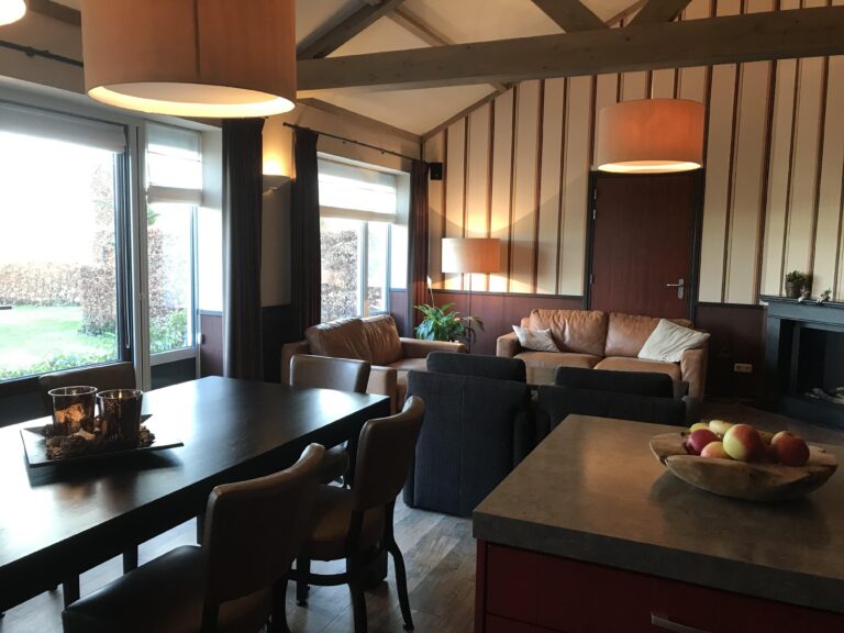 Home De Buitenhorst: bijzondere vergaderlocaties met warm welkom in Schaijk, ideaal voor vergaderen en overnachten